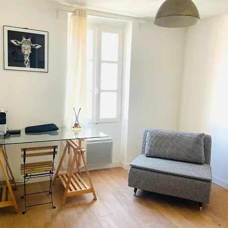 Coeur Raphael-appartement Chic A 150m De La Saint-Raphaël